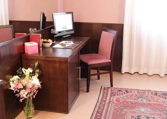 Hotel City 3* Piacenza