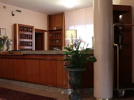 Hotel City Szálloda