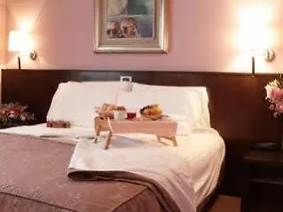 Hotel City 호텔 3*