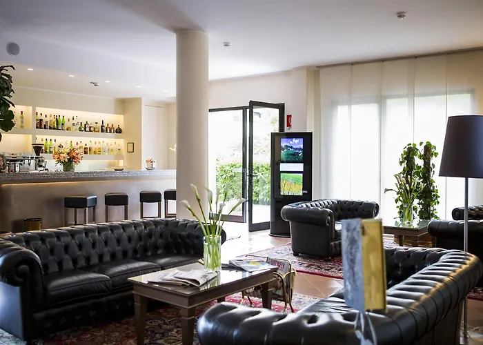 Hotel City פיאצ'נצה