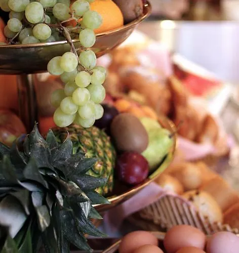 Hotel City 3* פיאצ'נצה