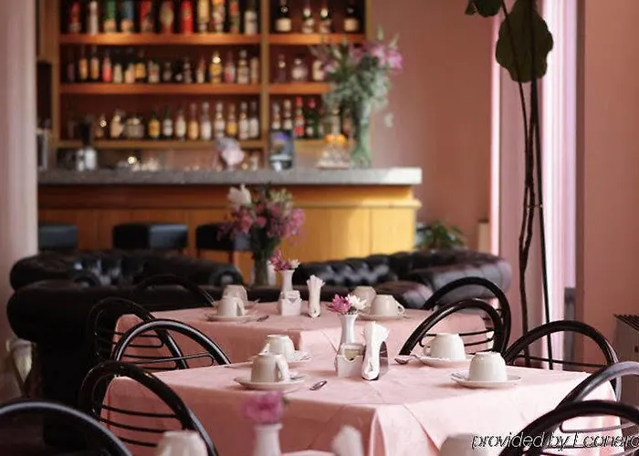 Hotel City 3* פיאצ'נצה